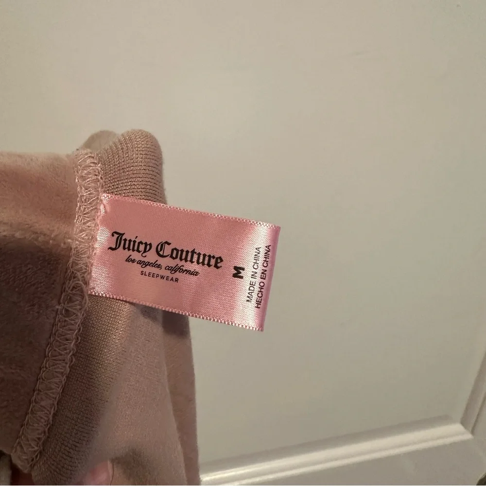 Juicy Couture Sleepwear Velour Rhinestone Long Sleeve and Pants Set in Pink